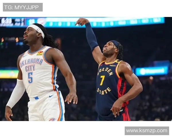 勇士与雷霆西部决赛第六场激战回顾与精彩瞬间分析